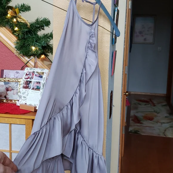 ASOS brand silvery lilac satiny halter ruffle blouse size 8 - Picture 8 of 14